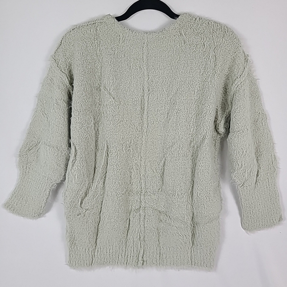 NEW 143 Story by Line Up Fuzzy Wuzzy Pullover Sweater in Frosty Gray Sz 2X - Picture 8 of 9